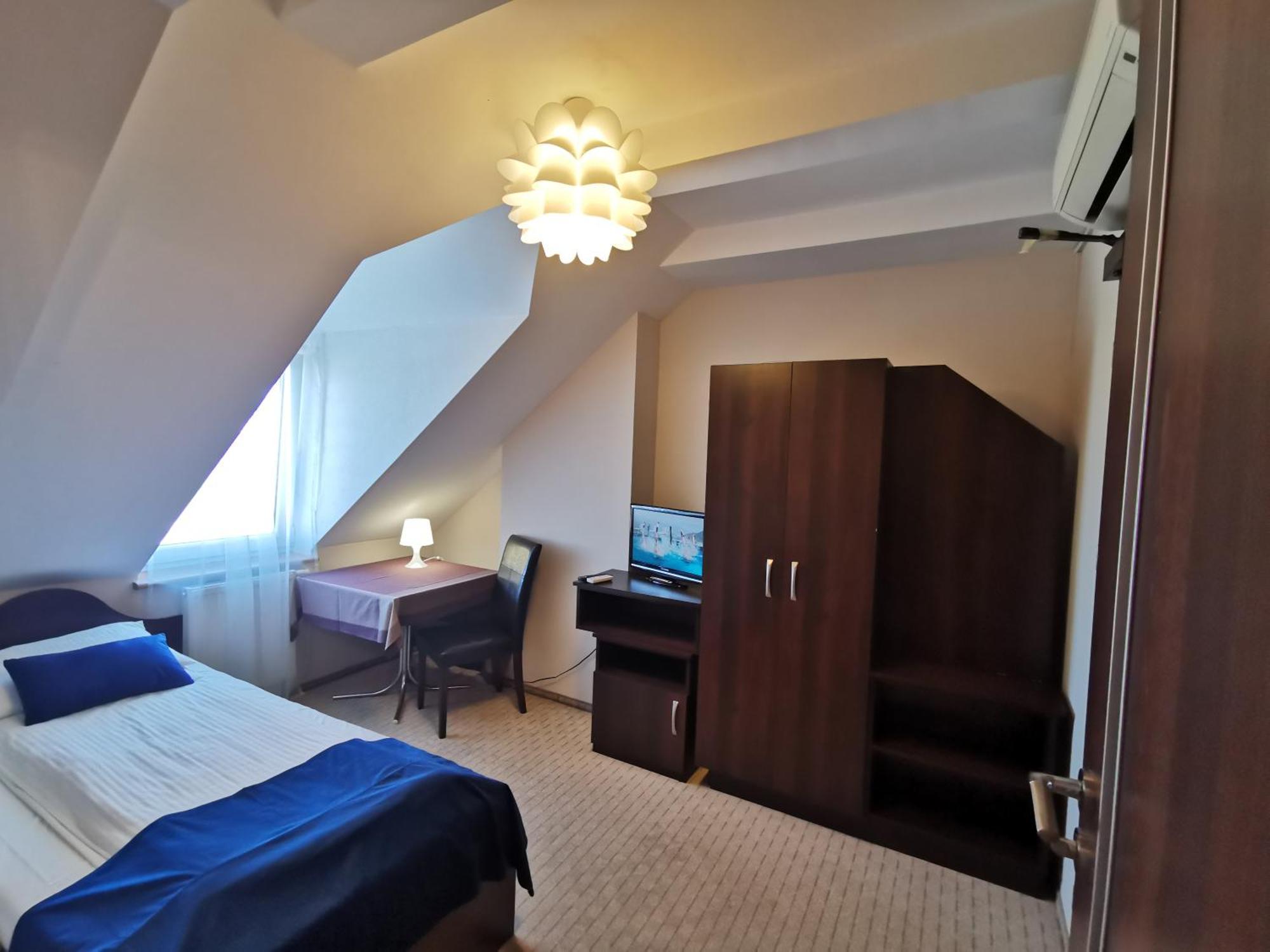 Sas Rooms & Restaurant Dlugie  Dış mekan fotoğraf